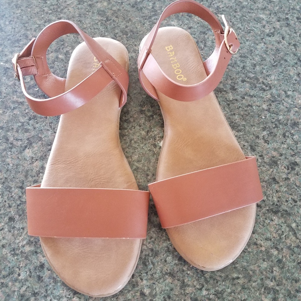 Sandals - Picture 2 of 2